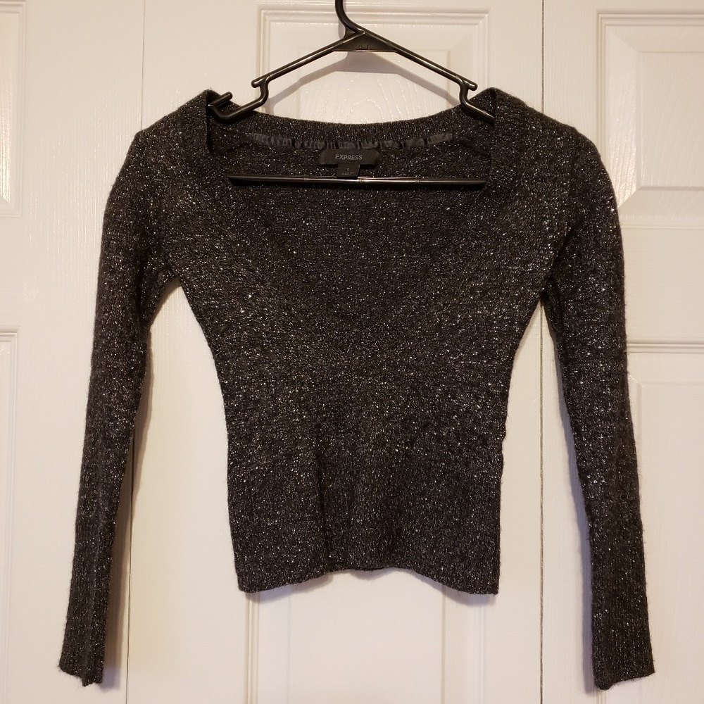 Junior Express black fitted sweater